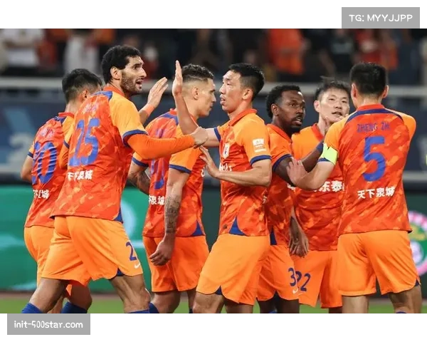 【2026年4月中超联赛·非赛事·教育“足球进校园”活动走进济南,山东泰山球员担任公益导师